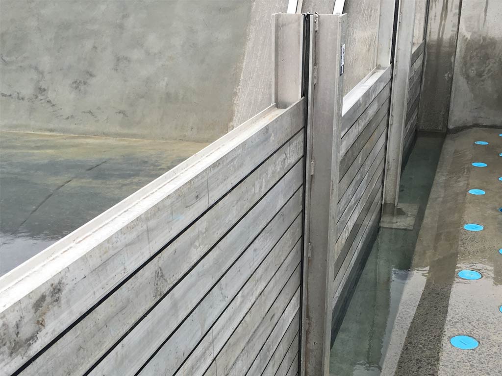 flood barrier for tents