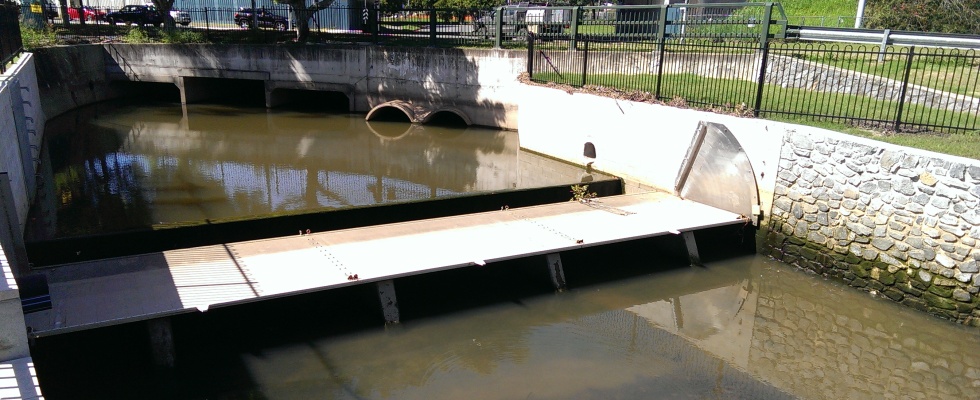 Flood Gate | AWMA Water Control Solutions
