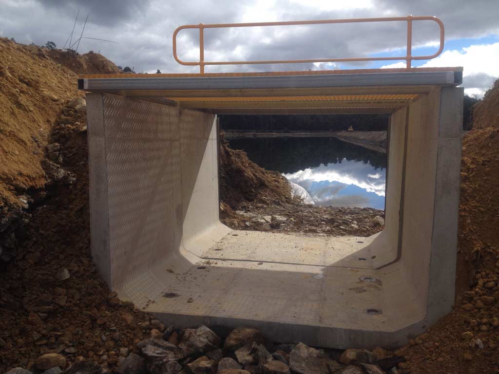 stopboards_mine_ponds_culverts stopboards_mine_ponds_culverts