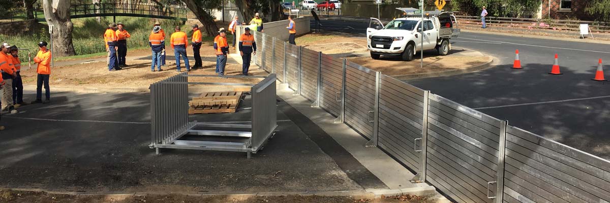 demountable_flood_barrier-s1