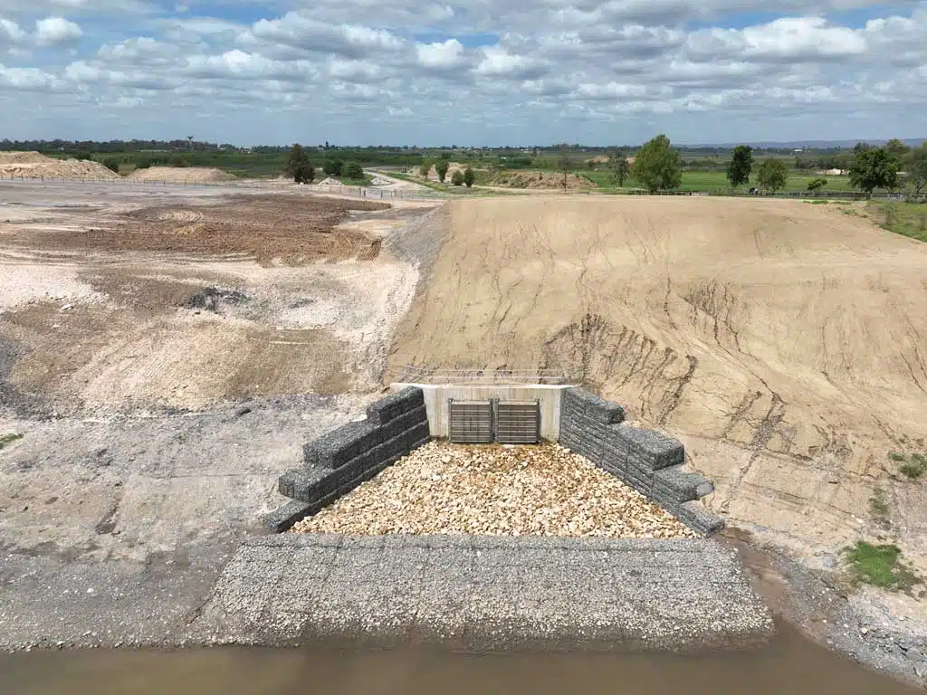 awma-flap-gate-large-backflow-7