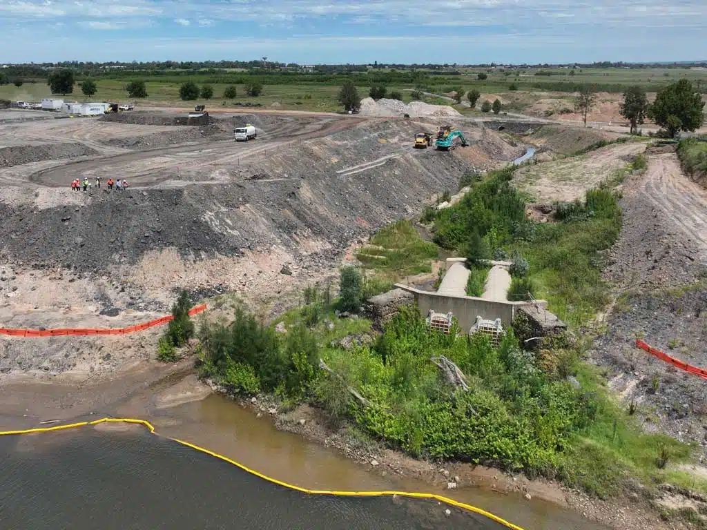 awma-flap-gate-site-before-6